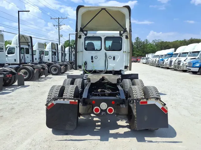2020 FREIGHTLINER/MERCEDES NEW CASCADIA PX12664