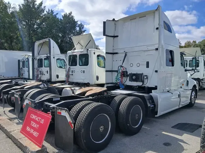 2020 NAVISTAR INTERNATIONAL LT625 SLPR CAB