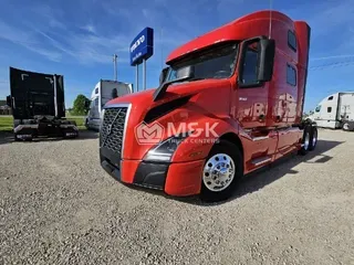 2024 VOLVO VNL64T860