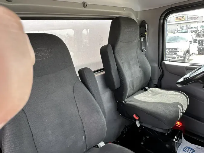 2020 Peterbilt 33749dd7ac69e2bcf5f658683ca8eb80d79