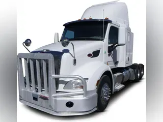 2017 Peterbilt 579