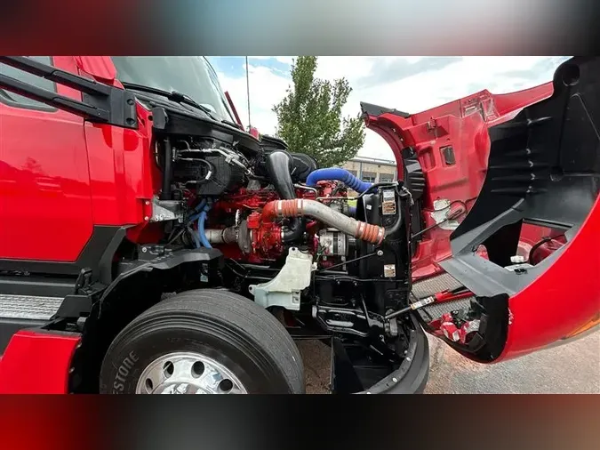 2022 KENWORTH T680
