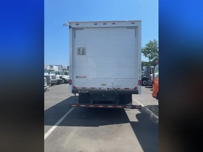 2019 ISUZU NPR HD