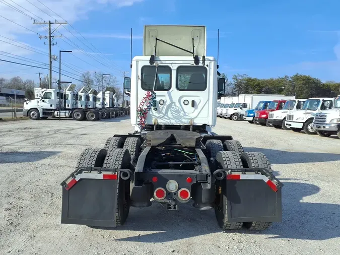 2020 FREIGHTLINER/MERCEDES NEW CASCADIA PX12664