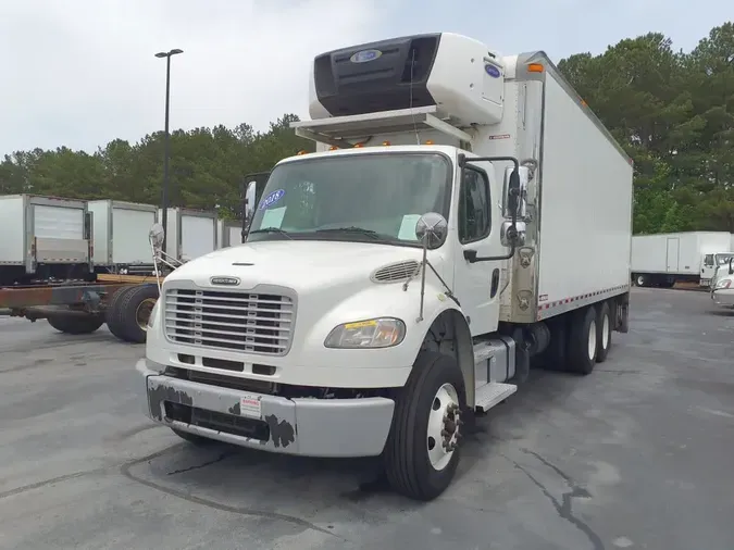 2018 FREIGHTLINER M2 106