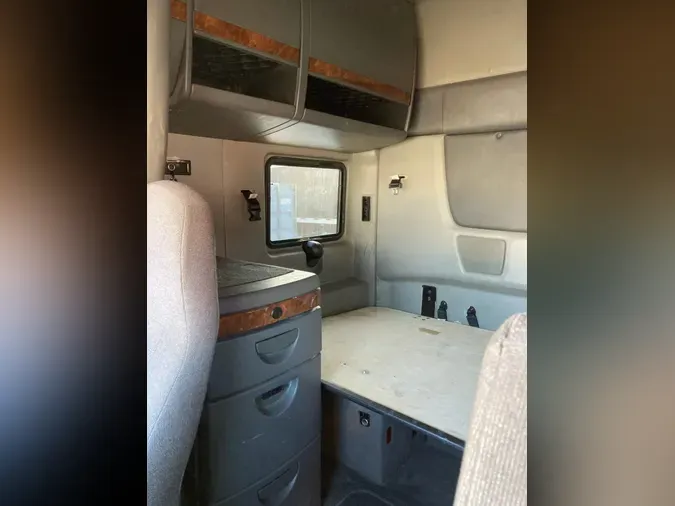 2020 NAVISTAR INTERNATIONAL LT625 SLPR CAB