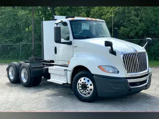 2019 INT LT625 6x4