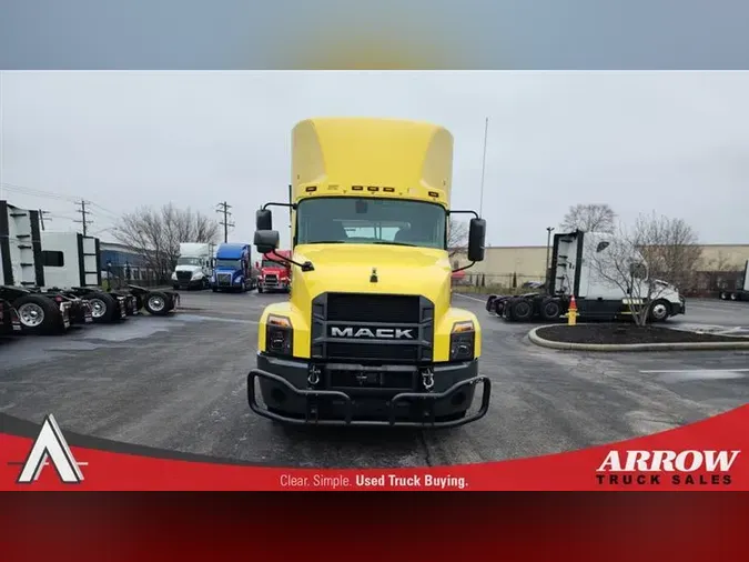 2022 MACK AN64T