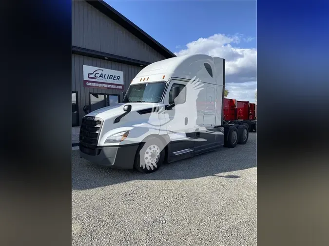 2018 FREIGHTLINER CASCADIA 12649f08606a74309dccc45cbc722f8b693