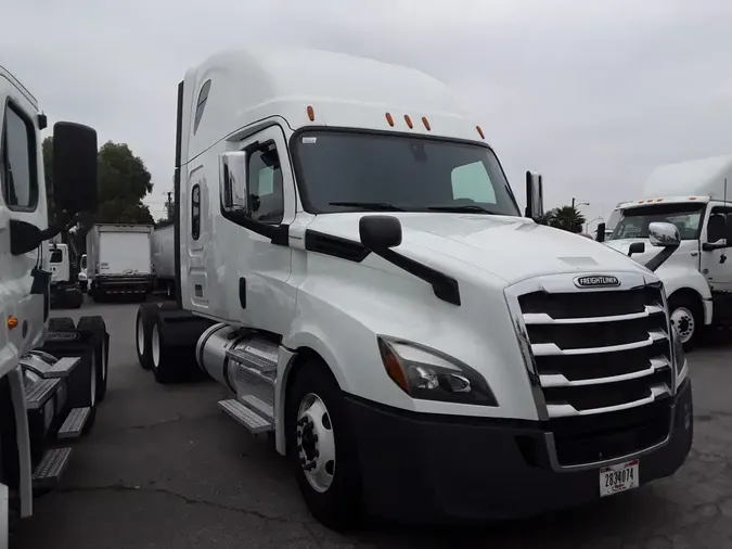 2019 FREIGHTLINER/MERCEDES NEW CASCADIA PX12664