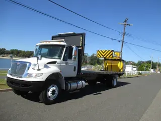 2016 INTERNATIONAL 4300