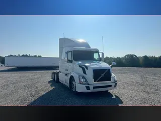 2016 Volvo VNL 740