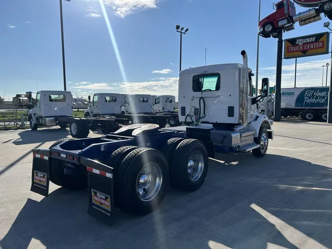 2018 Peterbilt 567