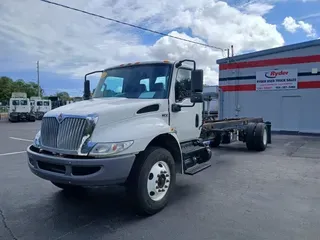 2020 NAVISTAR INTERNATIONAL MV607 (4X2)