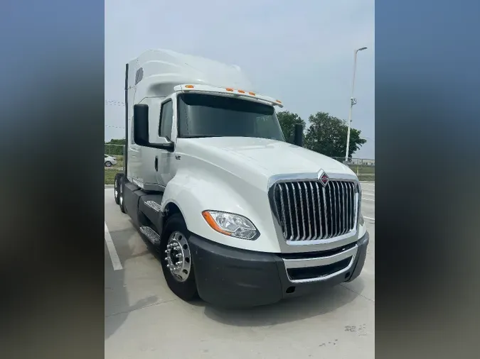 2019 International LT625