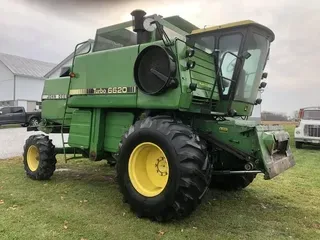 John Deere 6620