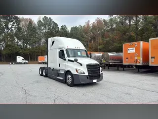 2022 Freightliner Cascadia 126