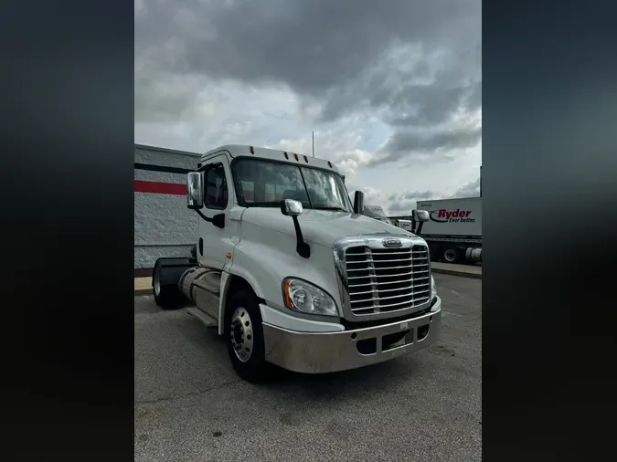 2019 FREIGHTLINER/MERCEDES CASCADIA 125