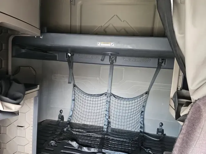 2019 FREIGHTLINER/MERCEDES CASCADIA 125