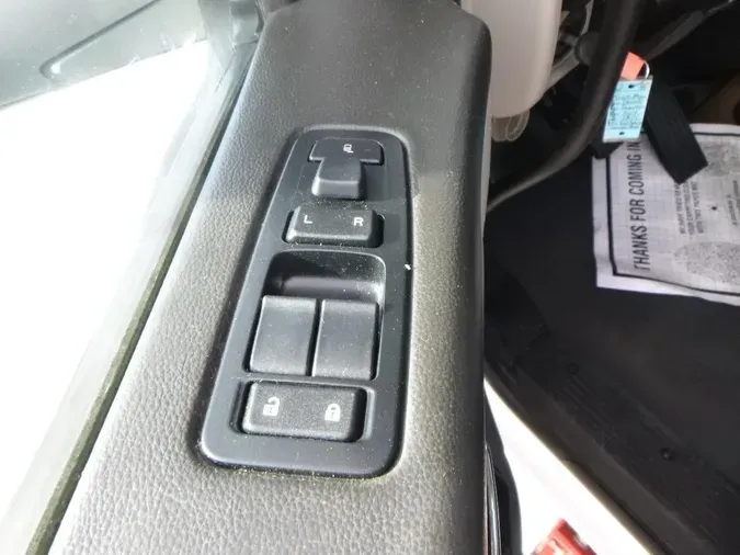 2023 Peterbilt 5674a03a0afb8fcbd9eeb7d7fa348b9fbd3