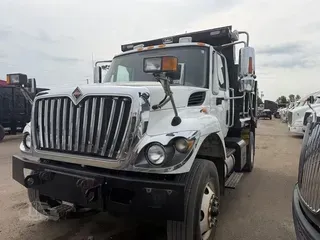 2014 INTERNATIONAL WORKSTAR 7400