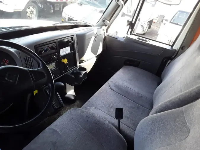 2019 NAVISTAR INTERNATIONAL 4300