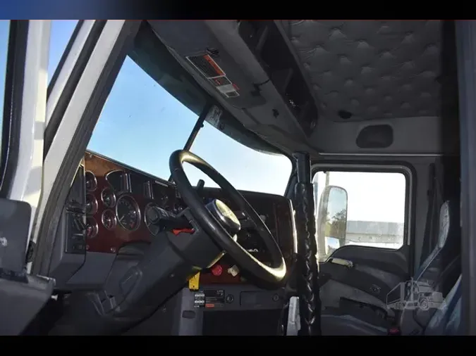 2013 MACK PINNACLE CXU6134a0d10855b11376309851c6b9bcd0cb5