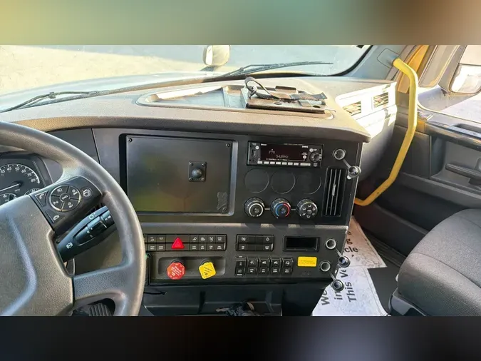 2023 Freightliner Cascadia 1264a0f8b0aaaf3c40d18e8c521ba86dbe3