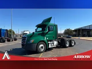2019 FREIGHTLINER CA126