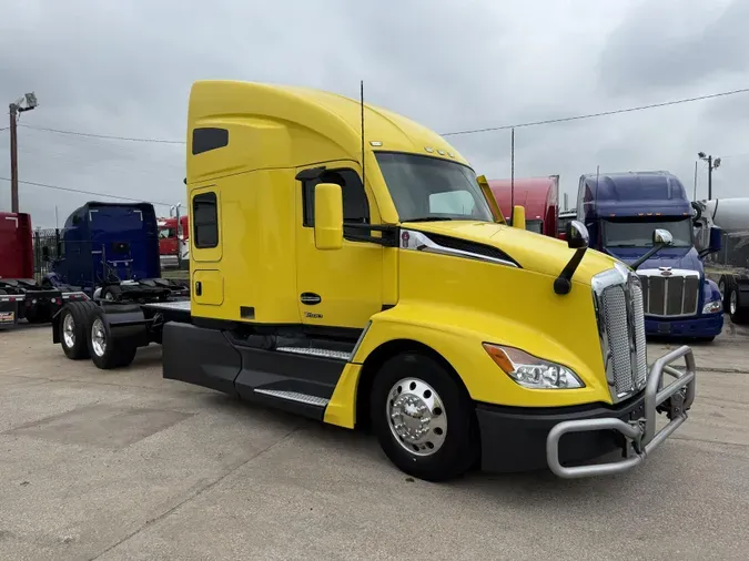 2023 Kenworth T680