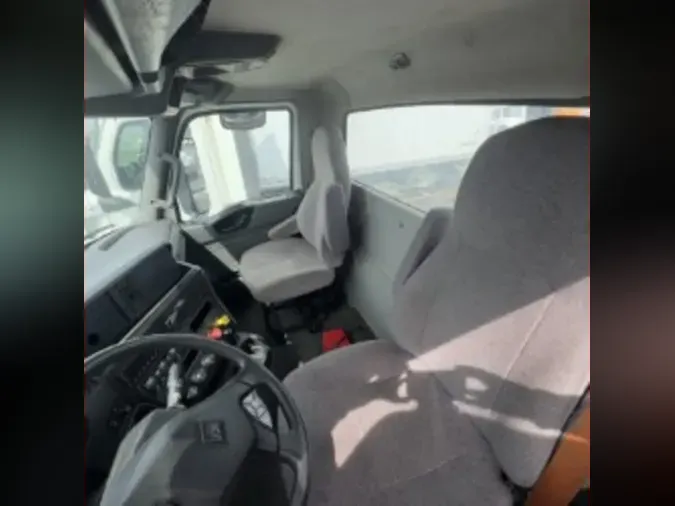 2019 NAVISTAR INTERNATIONAL RH613 DAYCAB S/A4a14565ca6c0fb8d47b1c0614c3ffd34