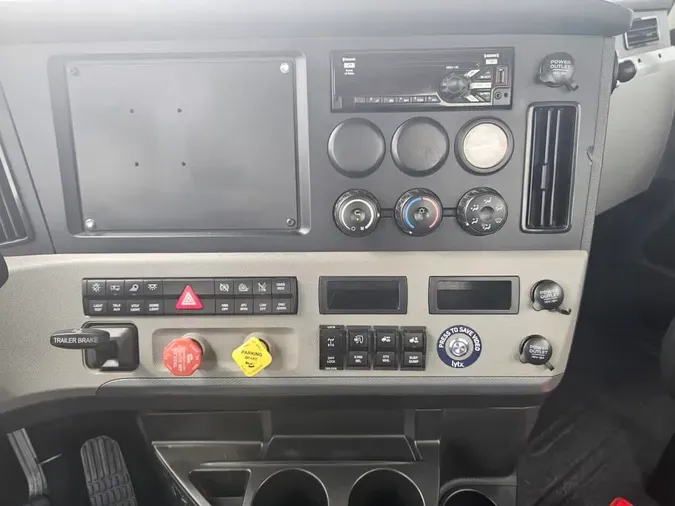 2020 FREIGHTLINER/MERCEDES NEW CASCADIA 116