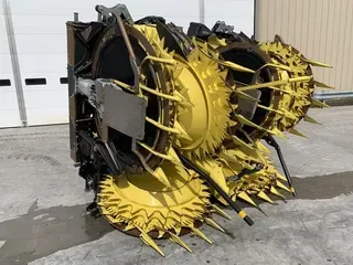 2021 John Deere 772