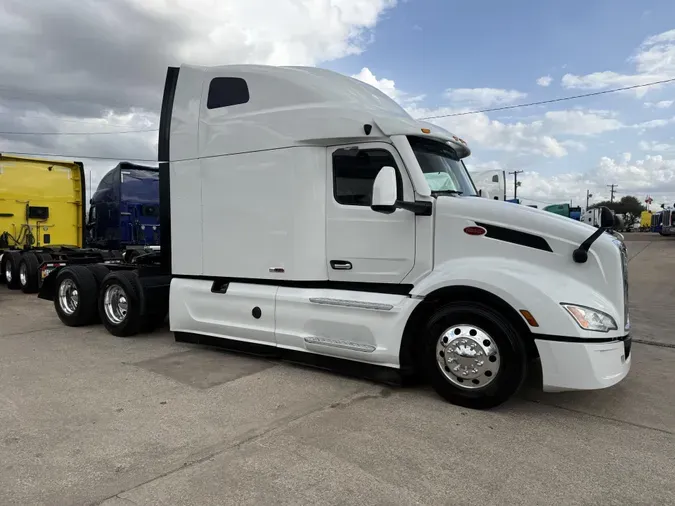 2024 Peterbilt 579