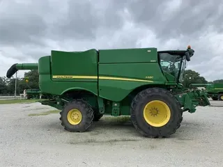2014 John Deere S680