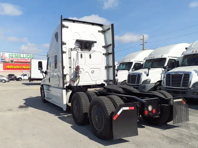 2019 FREIGHTLINER/MERCEDES CASCADIA 125