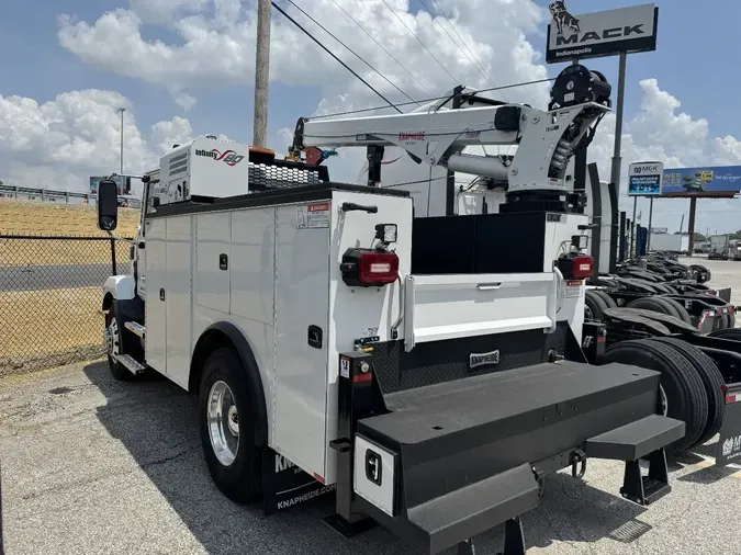 2024 MACK MD MD6