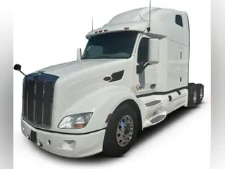 2021 Peterbilt 579