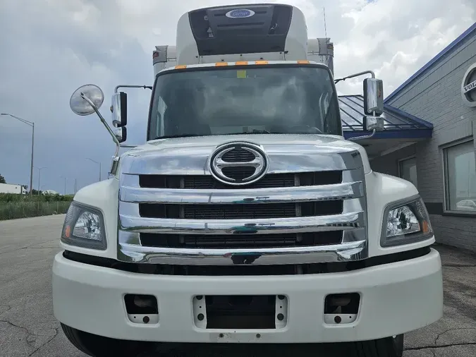 2016 HINO 338 Reefer
