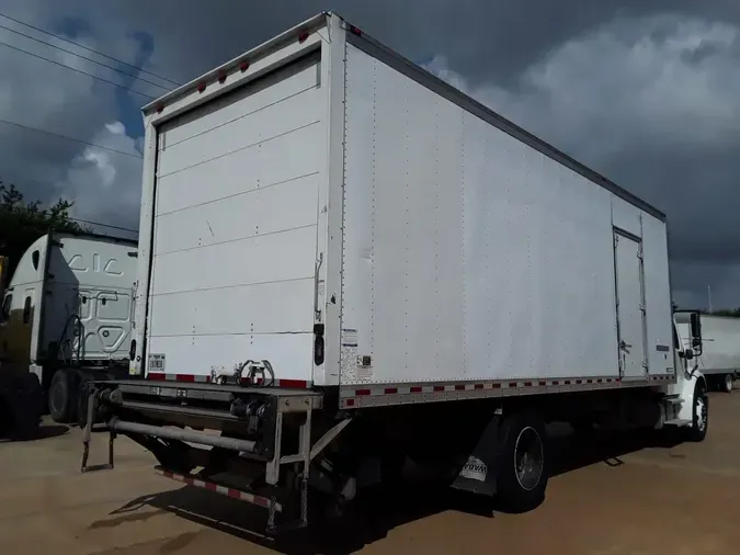2018 FREIGHTLINER M2 106