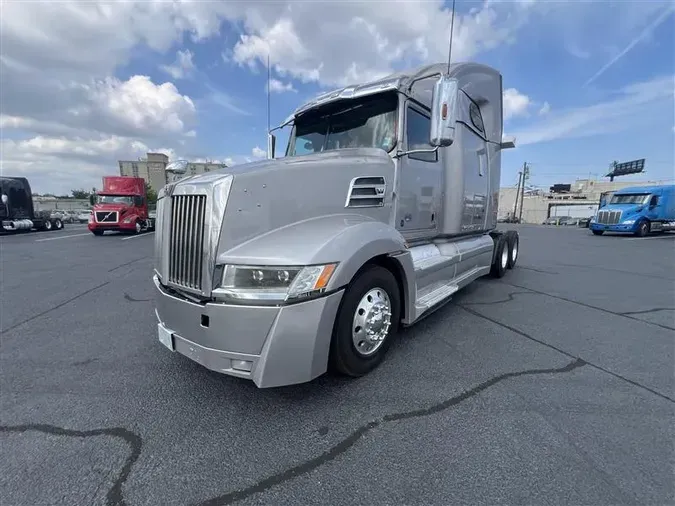 2017 WESTERN STAR 5700XE