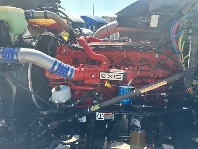 2021 Kenworth W990