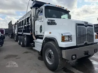 2019 WESTERN STAR 4700