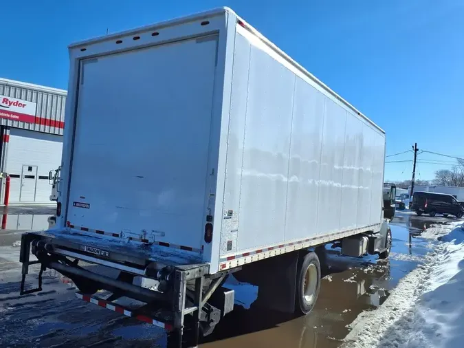 2019 FREIGHTLINER/MERCEDES M2 106