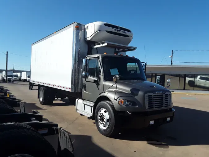 2019 FREIGHTLINER/MERCEDES M2 106