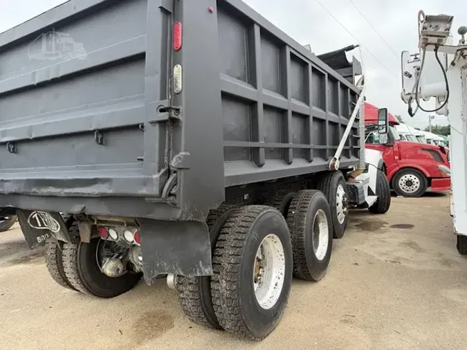 2020 KENWORTH T880