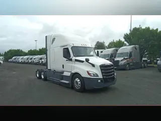 2022 Freightliner Cascadia 126