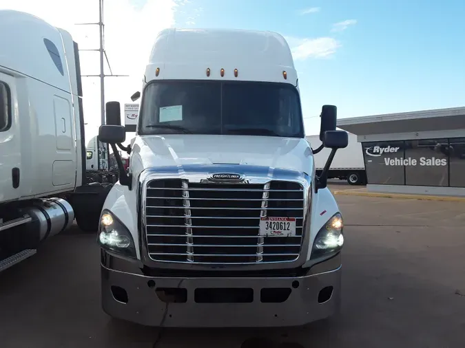 2019 FREIGHTLINER/MERCEDES CASCADIA 125