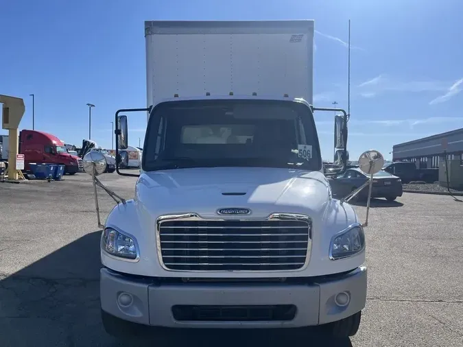 2019 Freightliner M2 106