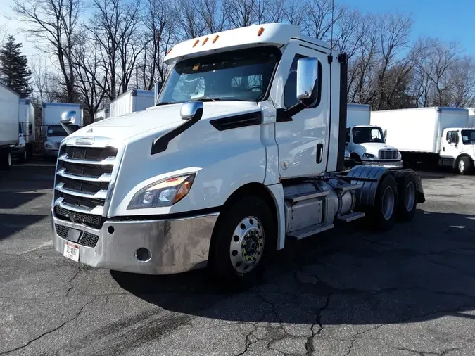 2022 FREIGHTLINER/MERCEDES NEW CASCADIA PX126644a426f4ead5ada3c1b04a86c22080f8b